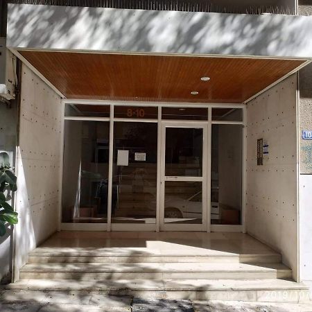 Lg Apartment Bnb Athena Bagian luar foto