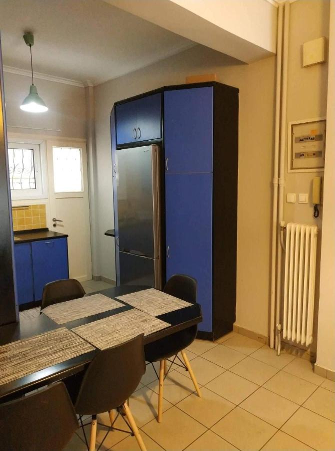 Lg Apartment Bnb Athena Bagian luar foto