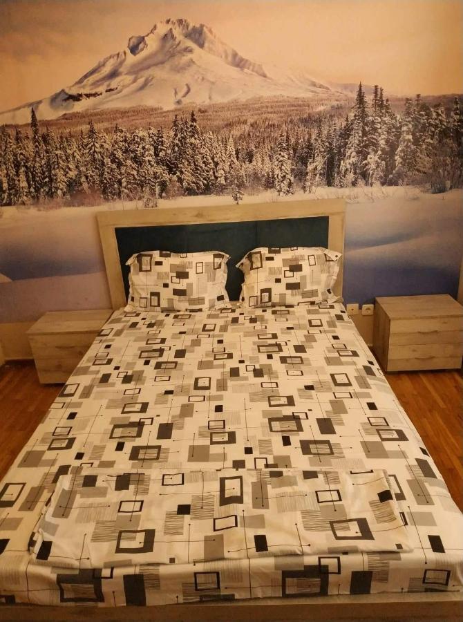 Lg Apartment Bnb Athena Bagian luar foto
