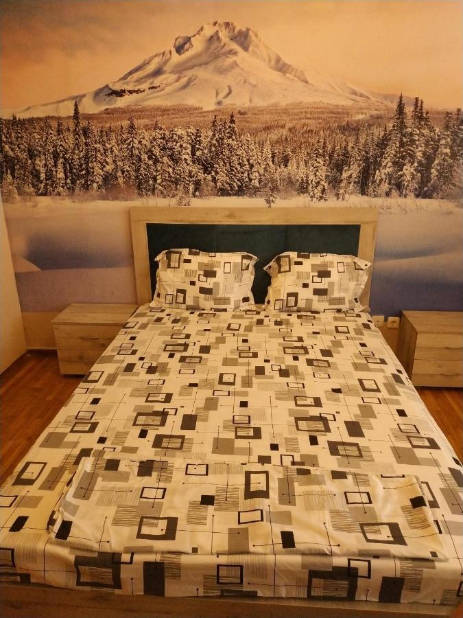 Lg Apartment Bnb Athena Bagian luar foto