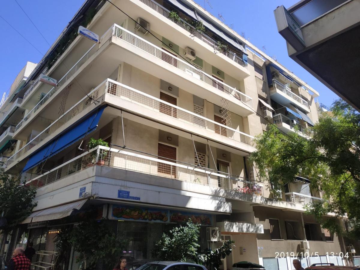Lg Apartment Bnb Athena Bagian luar foto